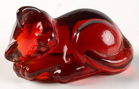 Animals and Figurines (Non Decorated) #5064 Sleeping Cat