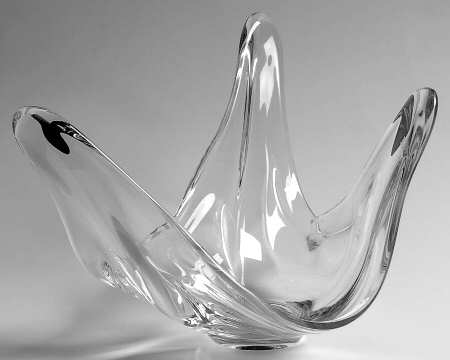 Sculpture Clear 10" Triangular Bowl