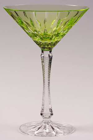 Na Zdorovye Lt Green Martini
