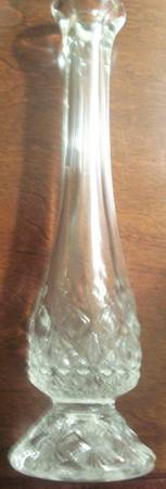 Fine Cut Block Clear Bud Vase