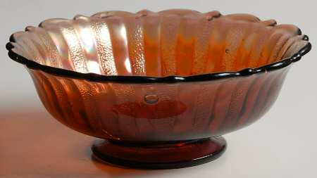 Stippled Rays Amethyst (Carnival, Older) 5" Berry Bowl by Fenton