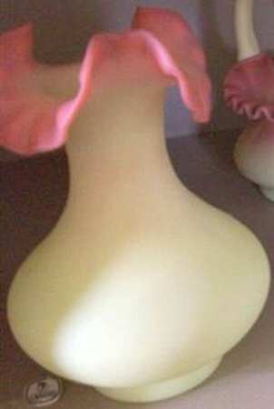 Burmese Satin 7" Double Crimped Vase