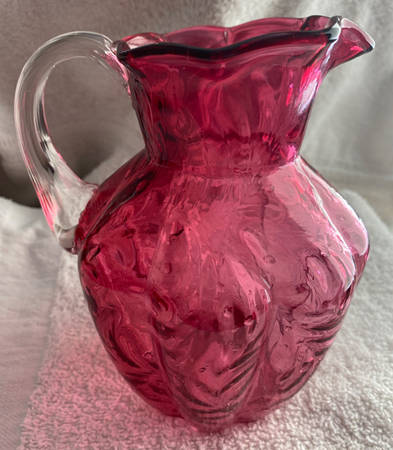 Country Cranberry 16 Oz Pitcher