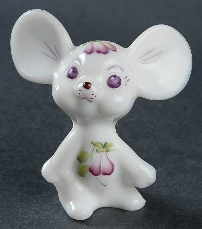 Pansies Mouse Figurine