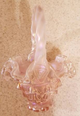 Fenton Baskets #C2035CV Ruffles 6" Basket