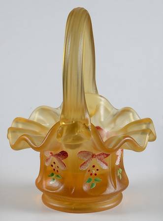 Fenton Baskets #27768A Miniature Imperial 4" Basket
