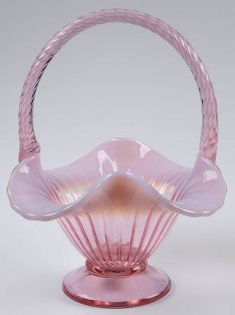 Fenton Baskets #5936 Ribbed 9" Basket