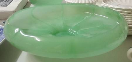 Jade Green (Older) 9" Cupped Bowl