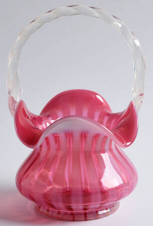 Cranberry Opalescent #C2932Z2 8" Basket