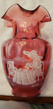 Mary Gregory Cranberry #1616 10" Vase
