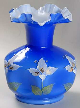 Qvc Exclusives #CV270 8" Pinch Vase