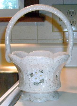 Romance Collection Romantic Rose 7" Basket