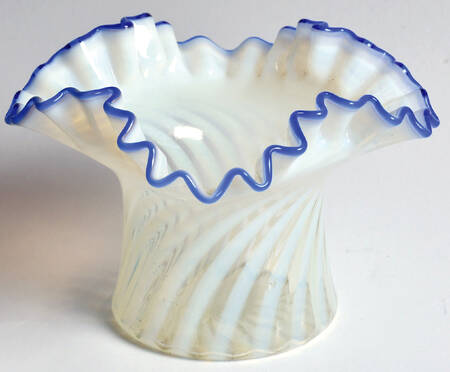 Blue Ridge Anniversary (80th) 4" Topper (Top Hat) by Fenton