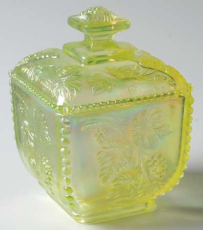 Topaz Iridized (Non Opalescent) Candy Box & Lid