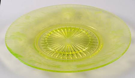 Sunberry-Canary (Vaseline) by Fostoria