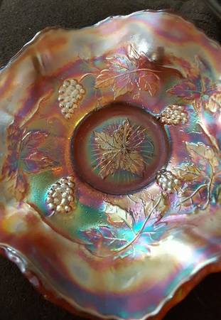 Vintage Marigold (Carnival) 6" Round Crimped Bowl