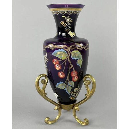 Connoisseur Collection (1992-1999) 11" Flower Vase with Metal Base