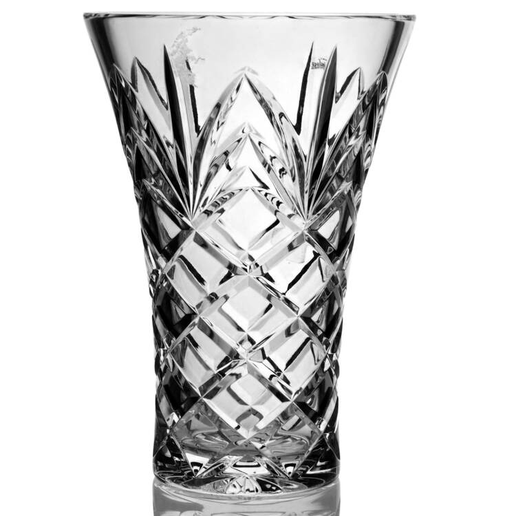 Ashford (Cut Base) 9" Flower Vase