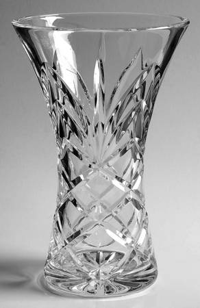 Ashford (Cut Base) 8" Flower Vase