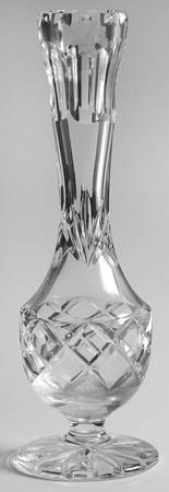Ashford (Cut Base) 9" Bud Vase