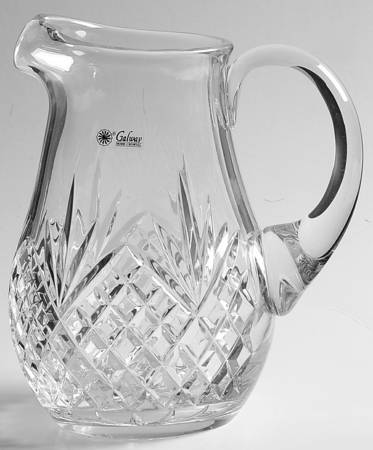 Clifden (Newer) 32 Oz Ice Lip Pitcher