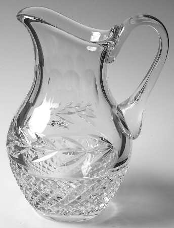 Leah (Newer) 32 Oz Pitcher