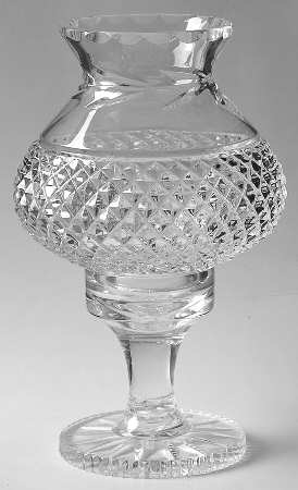 Leah (Newer) Hurricane Lamp & Globe