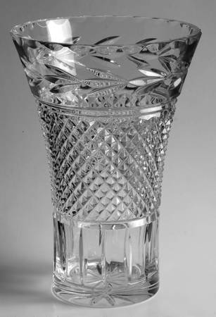 Leah (Newer) 10" Flower Vase