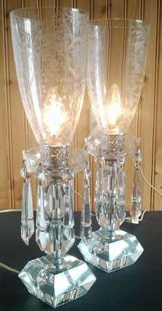 Bridal Bouquet (Stem #35) Electric Lamp w/Glass Shade, Bobeche & 8 Prisms