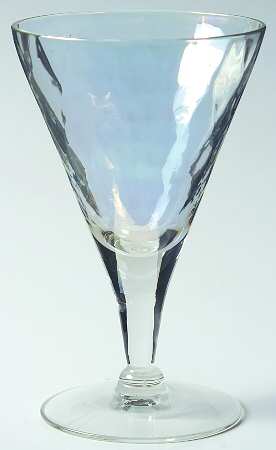Catalina Iridescent Wine Glass