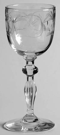 Chantilly Wine Glass