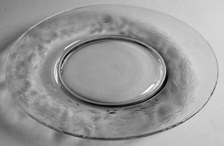 Hostess (Stem 75, Cut 17) Luncheon Plate