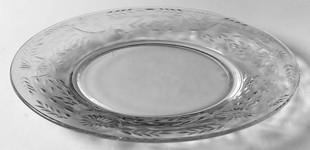 Hostess (Stem 75, Cut 17) Luncheon Plate