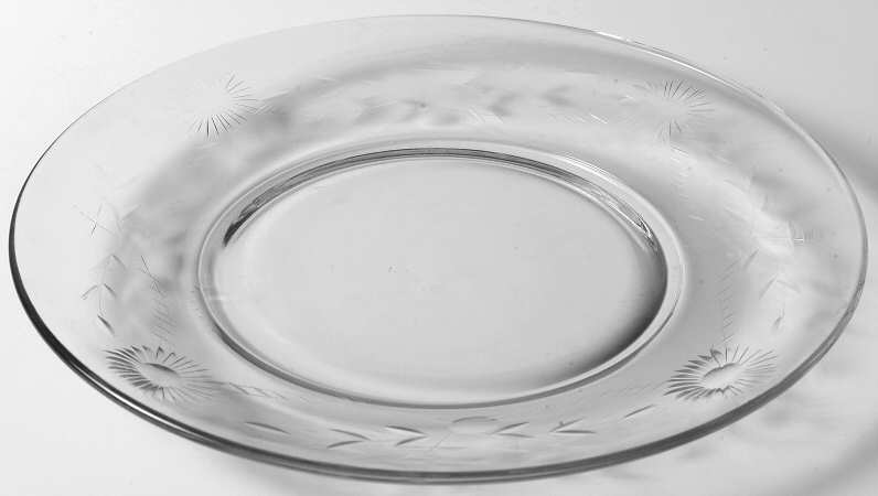 Lady Ruby Luncheon Plate by Glastonbury - Lotus