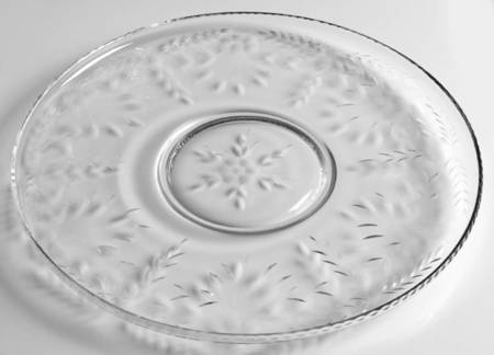 Majesty (Stem 77, Cut 24) 14" Sandwich Plate