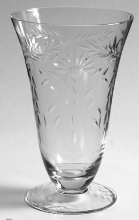 Majesty (Stem 77, Cut 24) Footed Tumbler