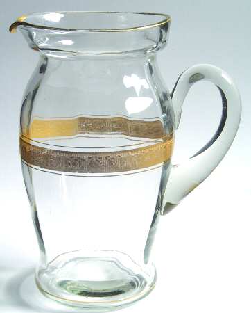 Rambler Rose 1125 Gold 61 Oz Pitcher