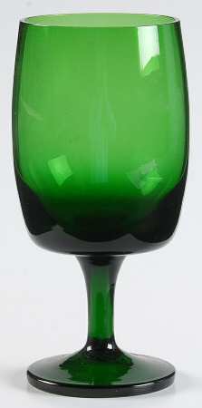 Accent II Green Wine Glass