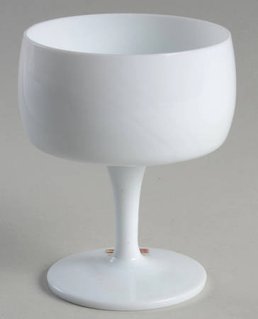 Accent White Champagne/Tall Sherbet