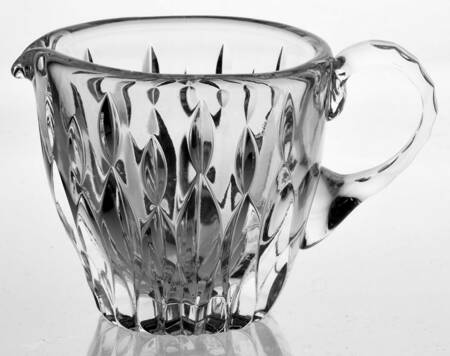 Chantilly (Vertical Cuts) Creamer