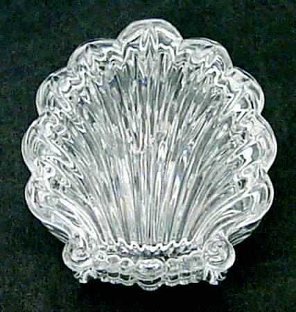 Chantilly (Vertical Cuts) 2" Shell Box & Lid