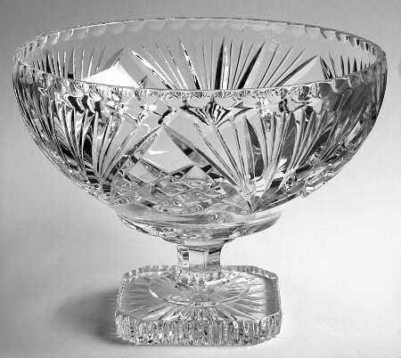 Cherrywood Clear Pedestal Bowl