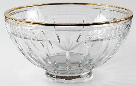 Patrician 9" Round Bowl