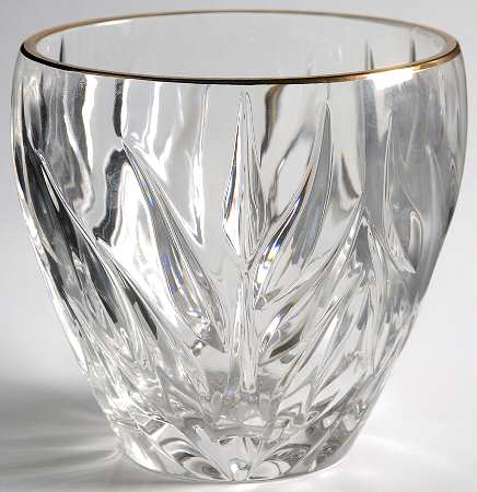 Star Blossom Gold 5" Round Bowl