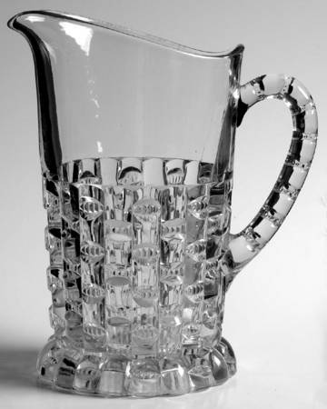Cut Log 46 Oz Pitcher