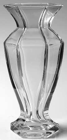 Sovereign  9" Flower Vase