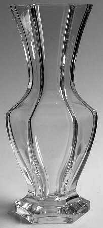Sovereign  9" Flower Vase