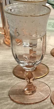 Decoration 889 Rose (Gold Trim) Parfait