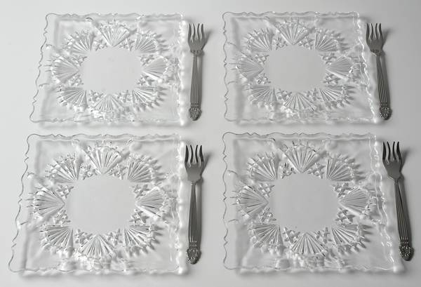 Freedom 7" Square Plate & Pastry Fork - Set of 4