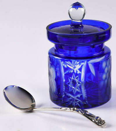 Grape Cut Jam/Jelly with Lid and Spoon